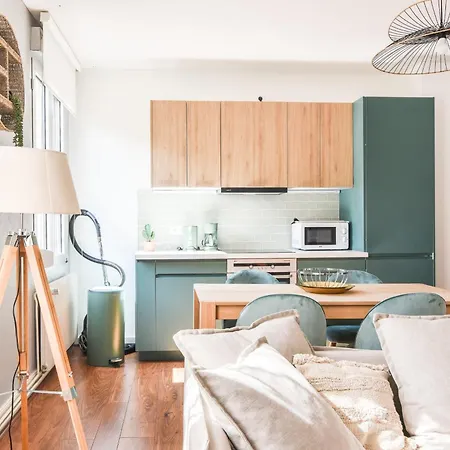 Au Lavoisier Apartment *